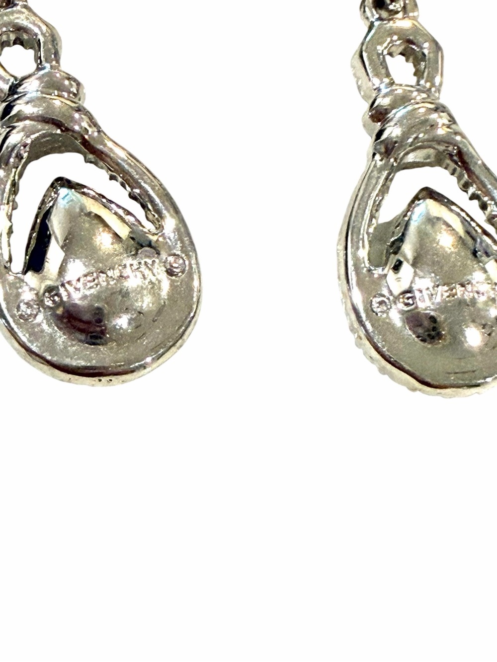 Givenchy Silver Sapphire Blue
Crystal Drop Earrings 2 inches Never Worn NEW Auth - Picture 2 of 7